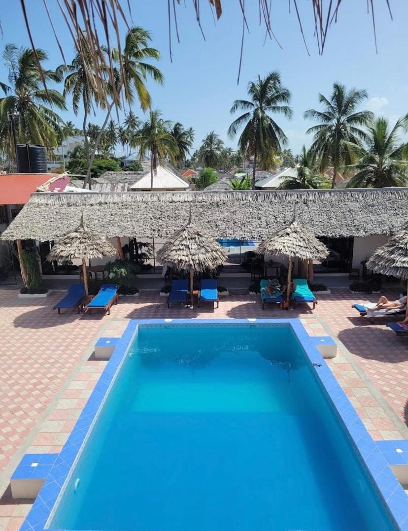 Amani Hotel ปาเยอ ภายนอก รูปภาพ